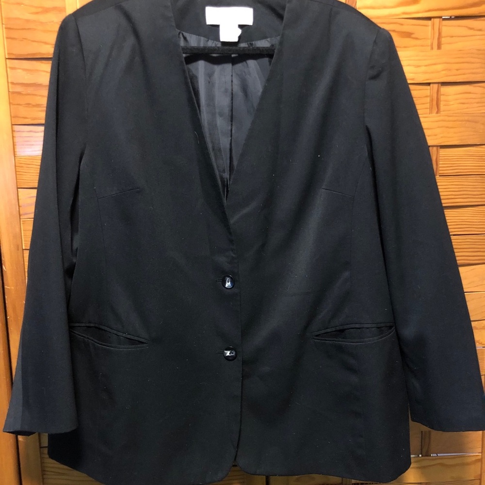 Maggie Barnes - Women’s Blazer - Size 22W - Black